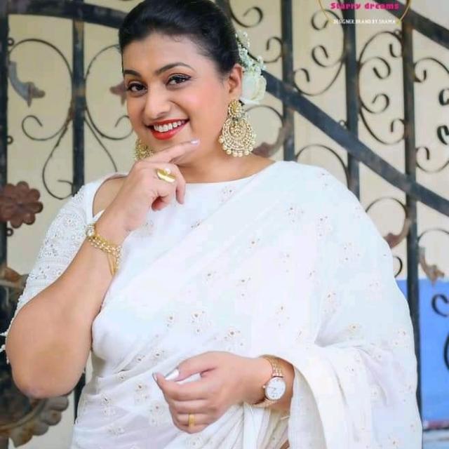 കളിക്കാൻ സമയമായി ??