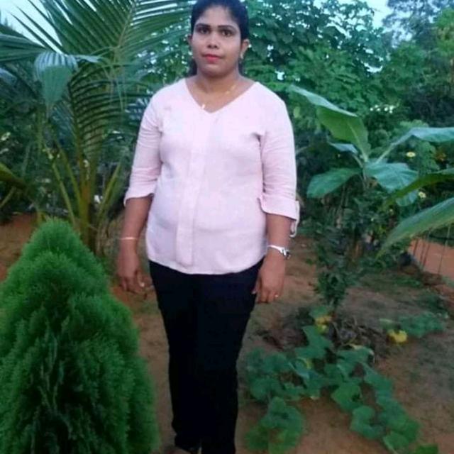Nadeeka dilrukshi nawalge