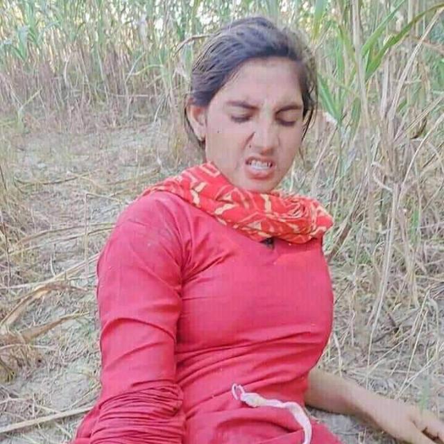 धीरे धीरे करो ना दर्द हॉट