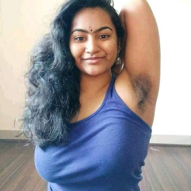 ചേച്ചി വേറെ മൂടാ???