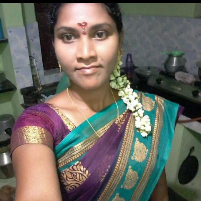 Pics n vids 5 Whatsapp group