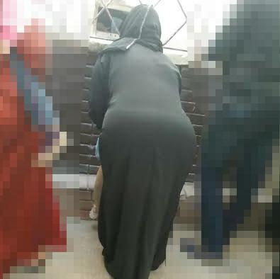 ??താത്തയുടെ കുണ്ടി ??