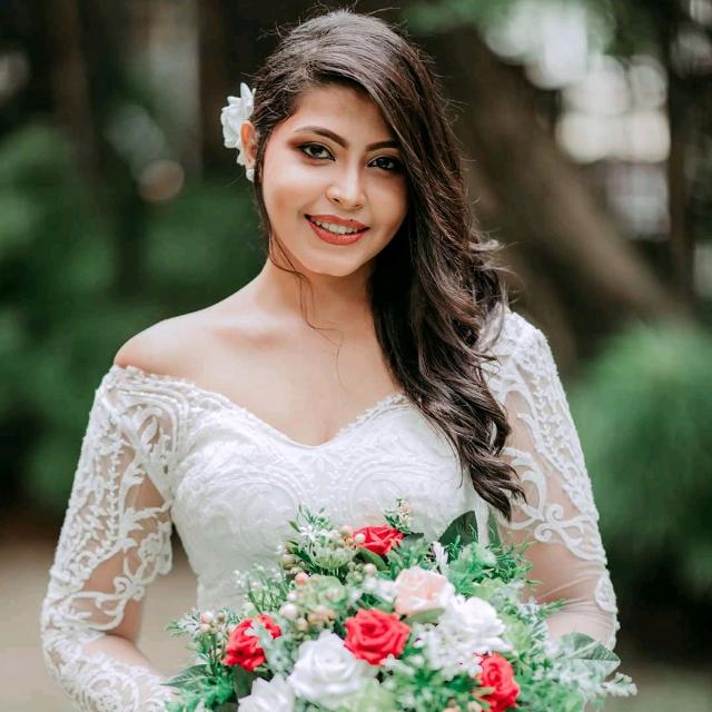 පිස්සු හැදෙන සඳ 2