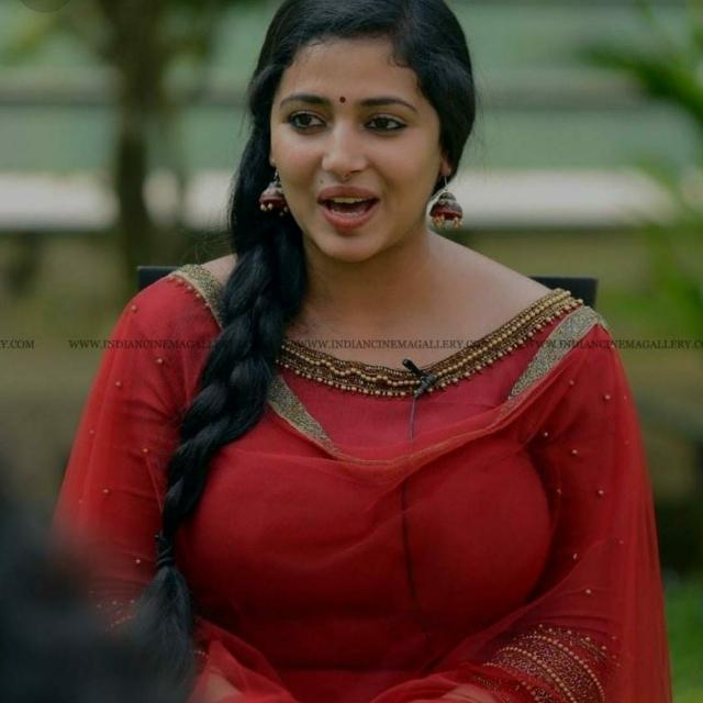 ആക്ടറെസ് കാമം???