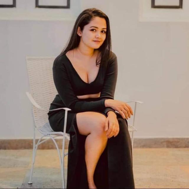 ❤️???නිලියන්ට බඩු පනින්න හුකමු????