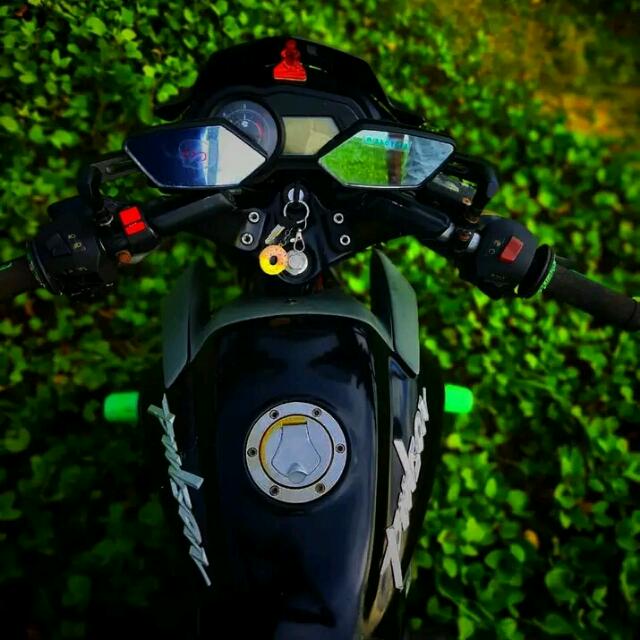 Pulsar 150/180/200/220 _ Ls/Ns/As/Rs යතුරුපැදිකරුවන්ගේ සංසදය