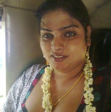 അവൾ കാമറാണി???