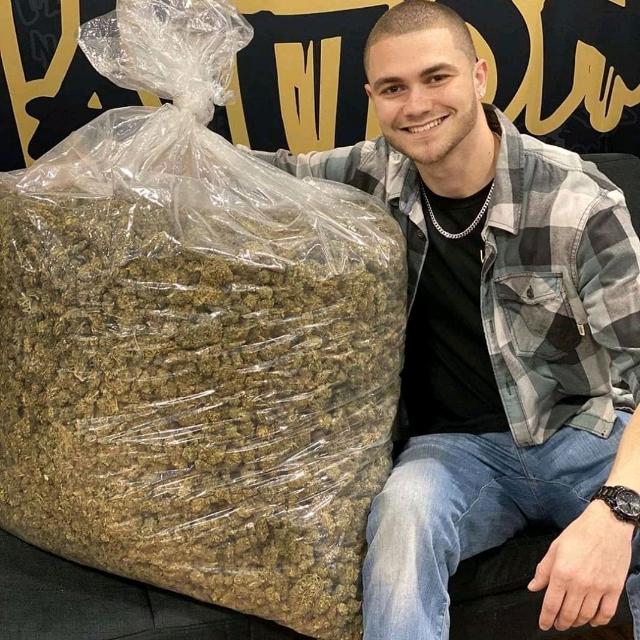 Legit Plug ????