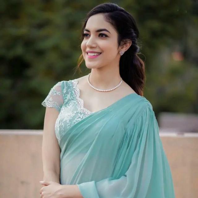 കളി വീട്&nbsp;????
