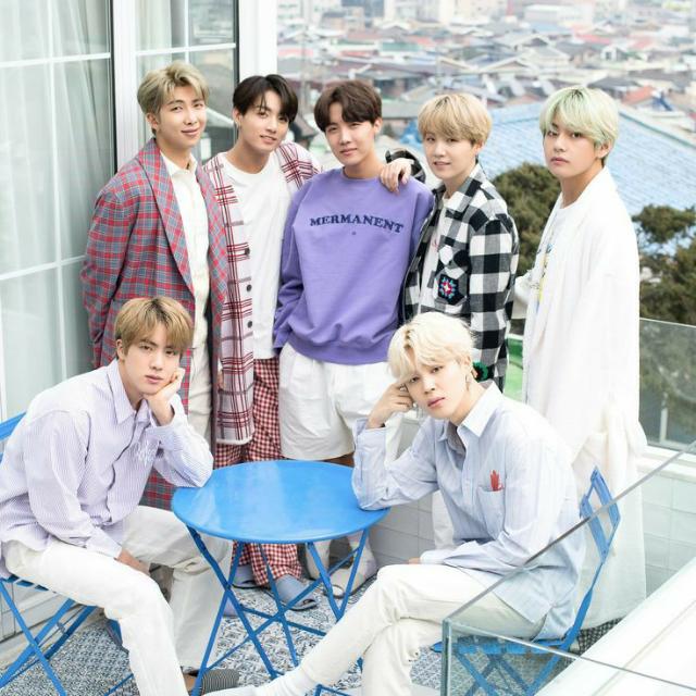 *BANGTAN 방탄소년단 ARMY*