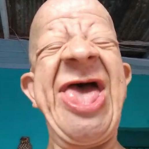 Só tem corno?????