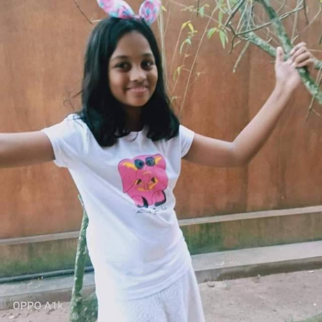 ??පොඩි නංගි??