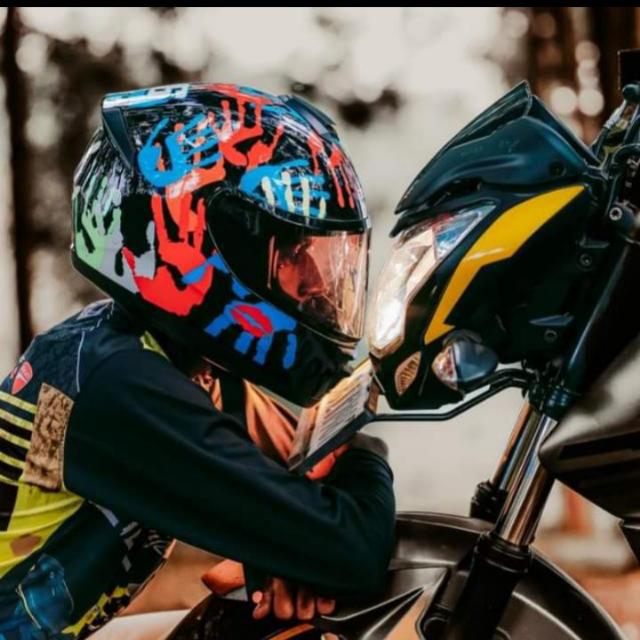 Bike stunt rider