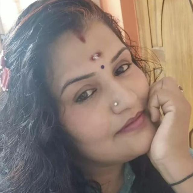 Service center Whatsapp group