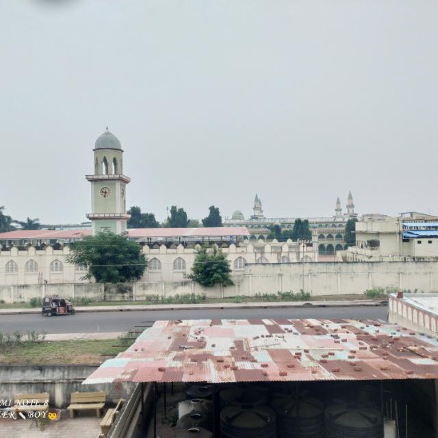 Bakchodi?