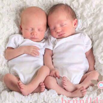 3rd November born friends