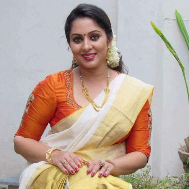 കേരള വൈഫുകൾ
