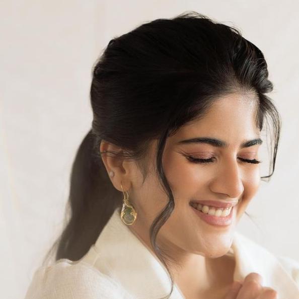 Megha Akash