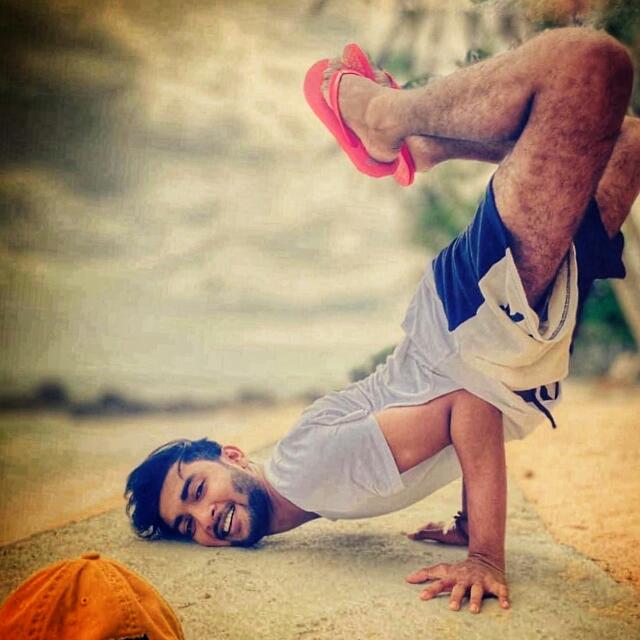 ? ගල් කොල්ලෝ ?