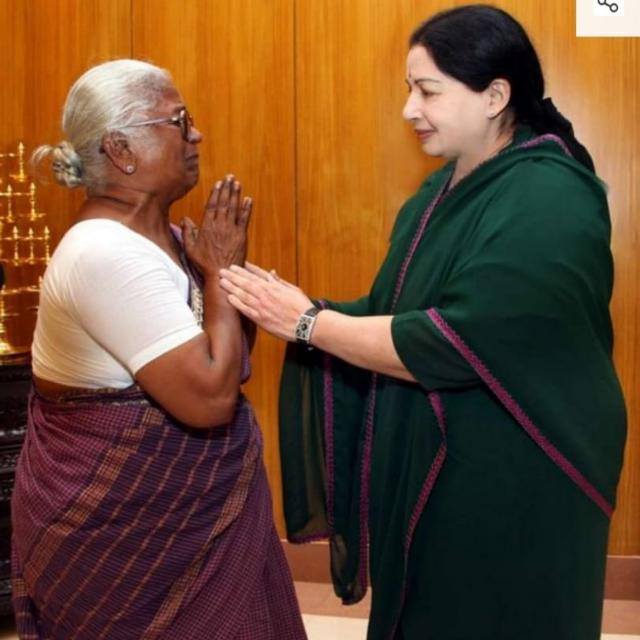 தங்கத்தாரகை அம்மா