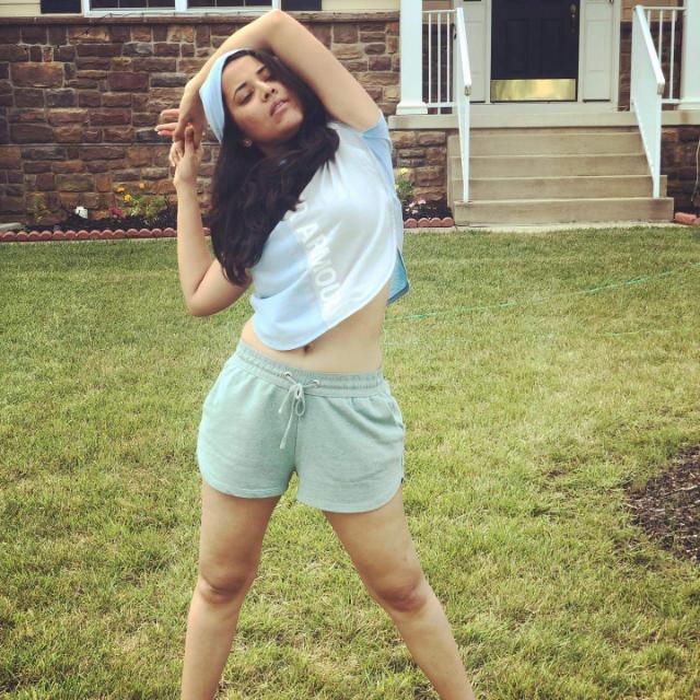 Anasuya hot pics
