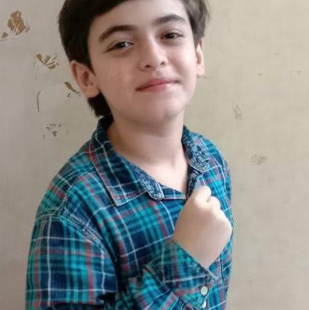 Vansh shayani fan club  ?
