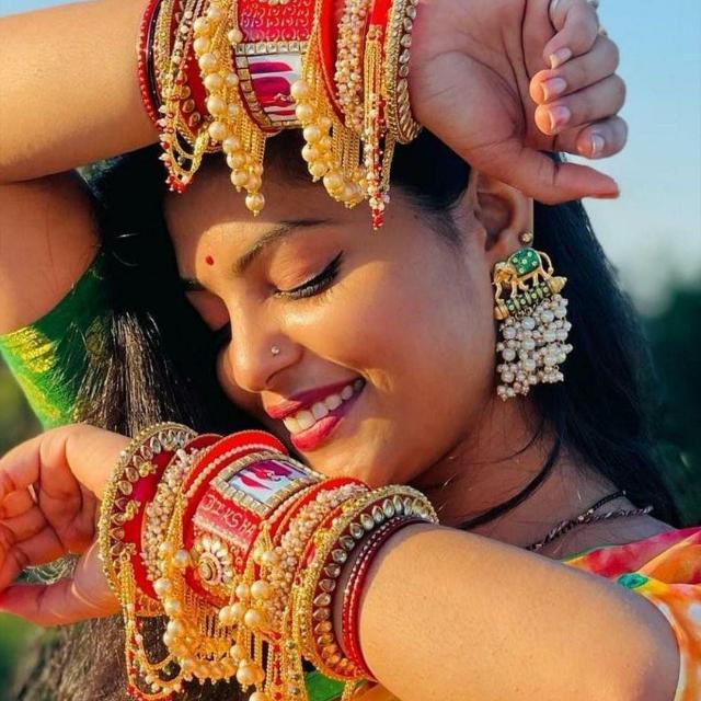 Poonam collection Whatsapp group
