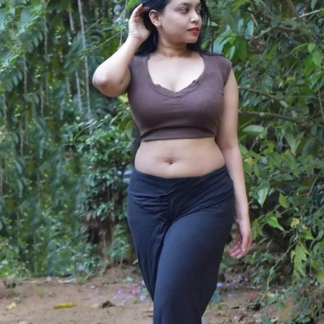 No video Whatsapp group