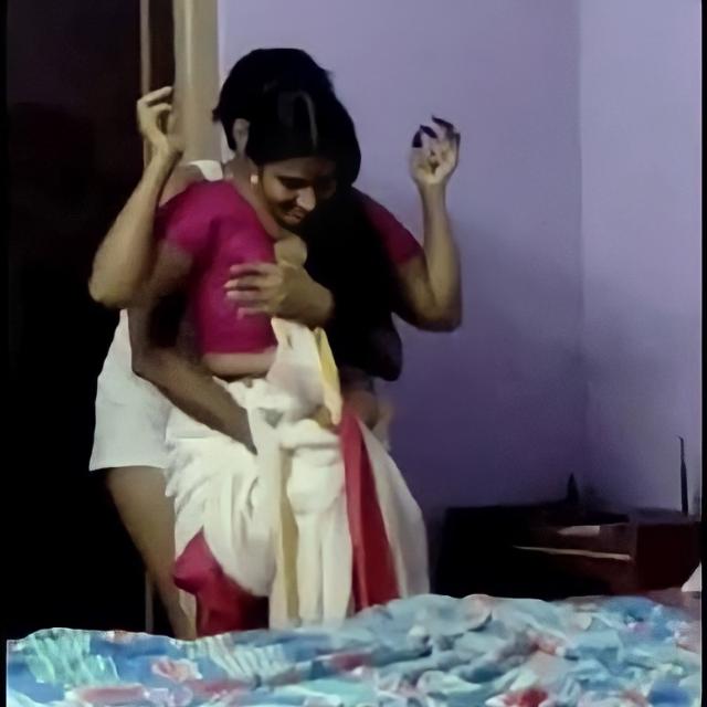 ?മല്ലൂസ് തുണ്ട് ലോകം ??
