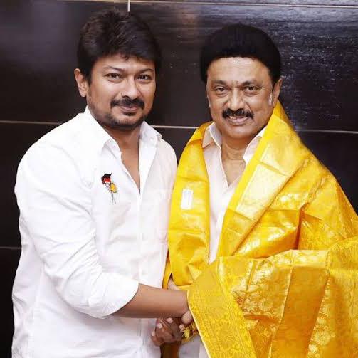 உதயநிதி ஸ்டாலின் இளைஞர் அணி.
