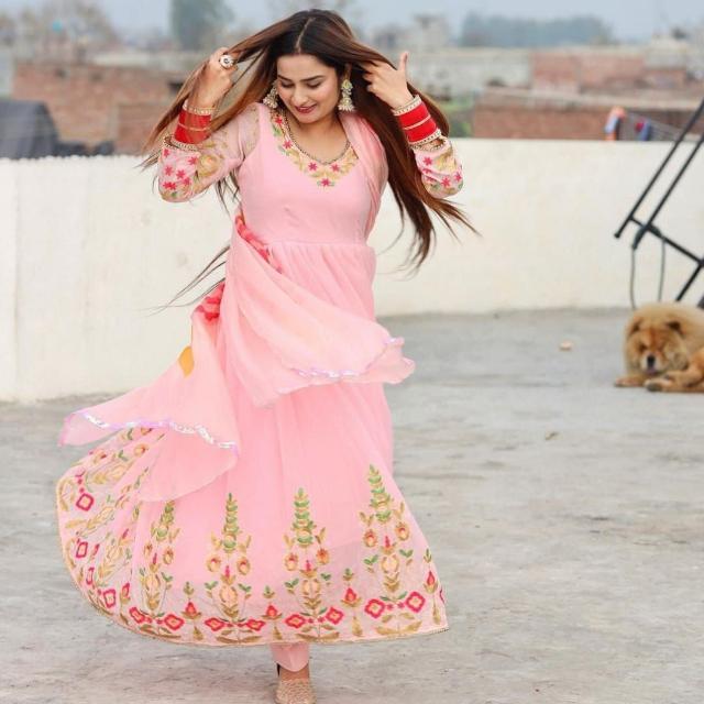 Sandhu boutique