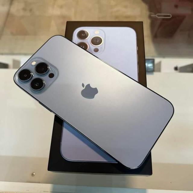 Zoyy Mobile Store