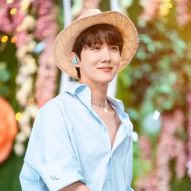 JUNG HOSEOK(정호석)?✨