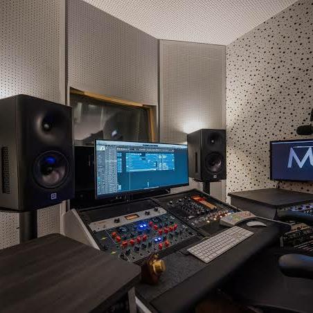 RRCORDING STUDIO Whatsapp group