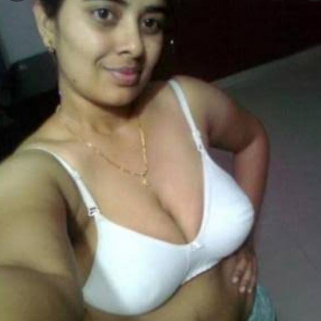 താത്തയുടെ ചക്ക മുല