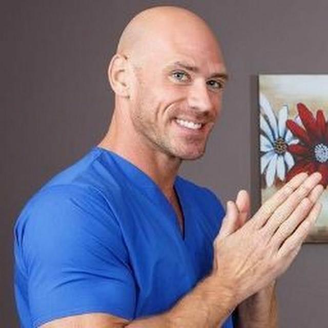????JOHNY SINS????