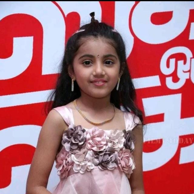 தங்கச்சி நிர்வாண நிலை