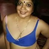ലില്ലി ചേച്ചി???