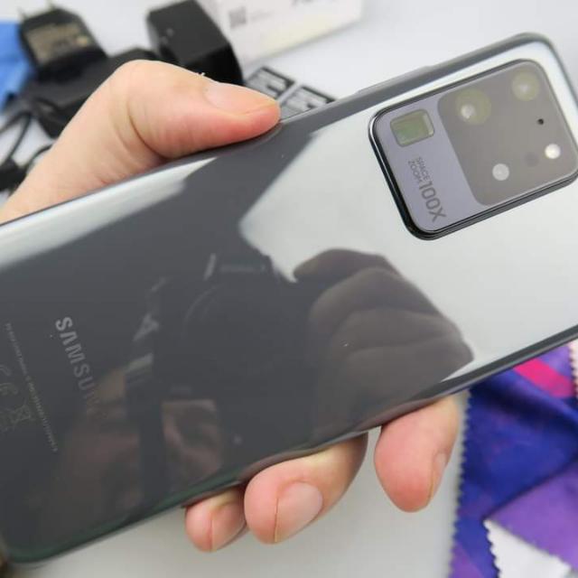 Non custom products available Whatsapp group