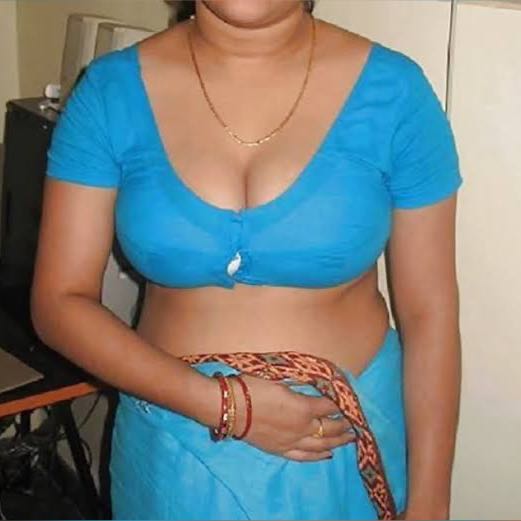 മാമിയുടെ മുല പാൽ തുള്ളി ??