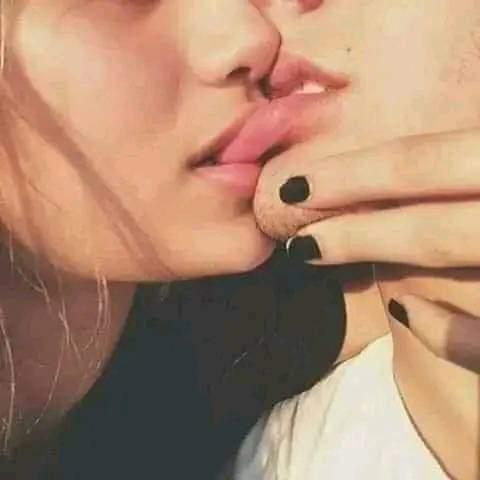 புண்டைக்குள் சுன்னி