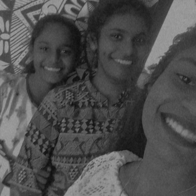 වැල්.ලෝකේ❣️???????