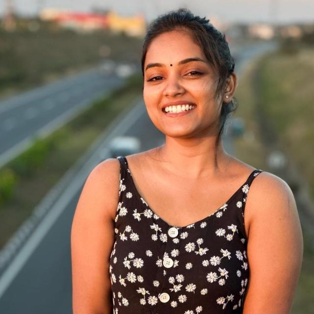 വീട്ടിലെ പൂറ്