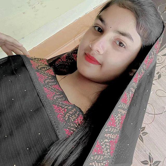 लड़की वीडियो कॉल 