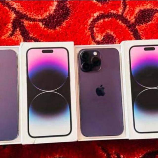 Non custom products Whatsapp group