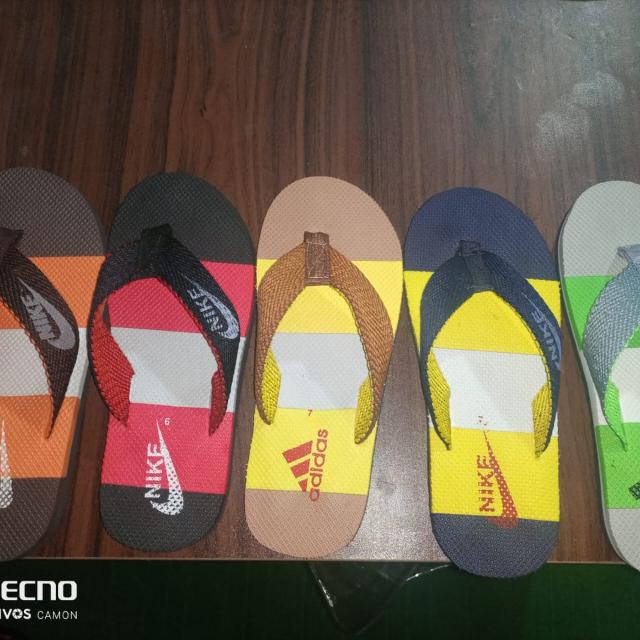 Nike shoes Whatsapp group