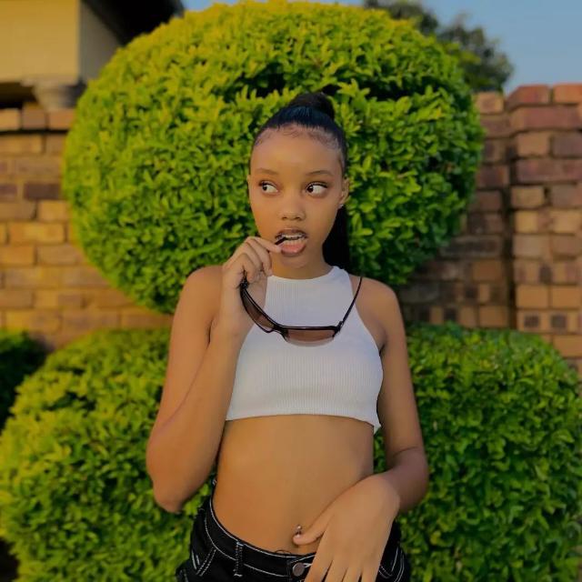 ????SOUTHAFRICANHOT GAINS Whatsapp views and Instagram followers ????