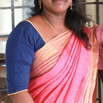 ചേച്ചിയുടെ മുല??