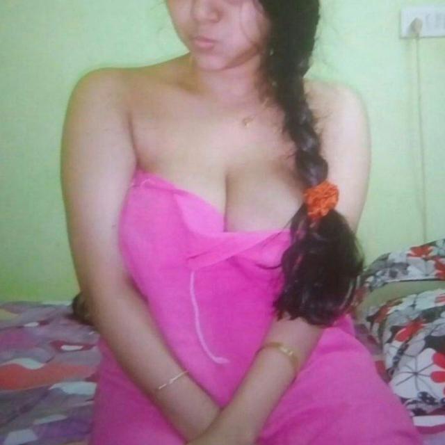 കാമിനി ??