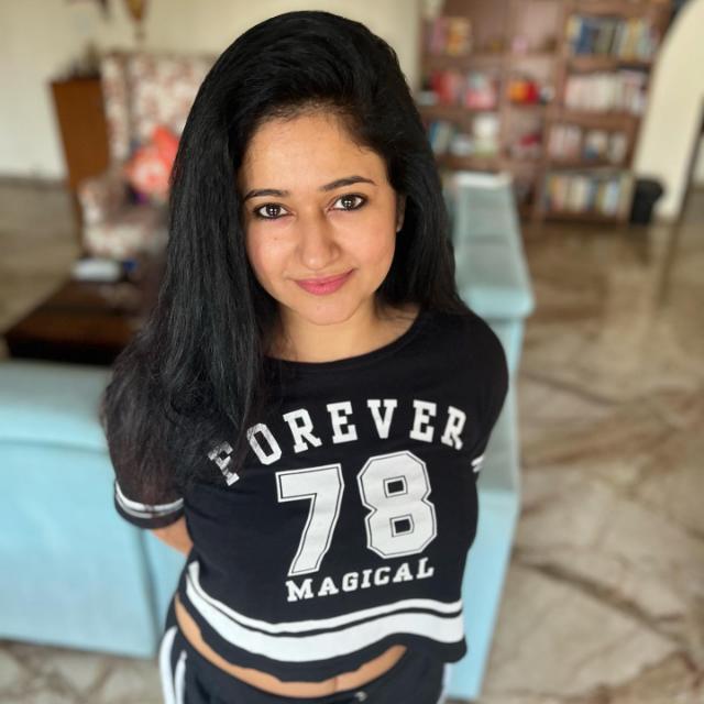 പെയ്ഡ് സർവീസ് ?